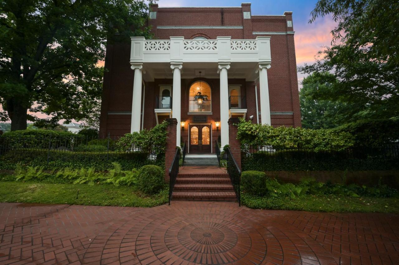 The James Madison Inn 外观 照片